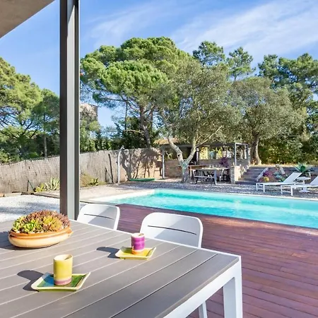 Castanyer Apartment *